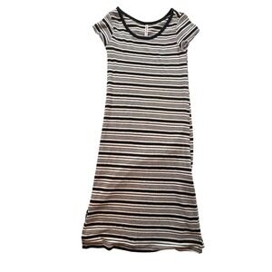 Fabkids Striped Maxi Dress Girls Size M Black White Ribbed Knit Casual Short Slv